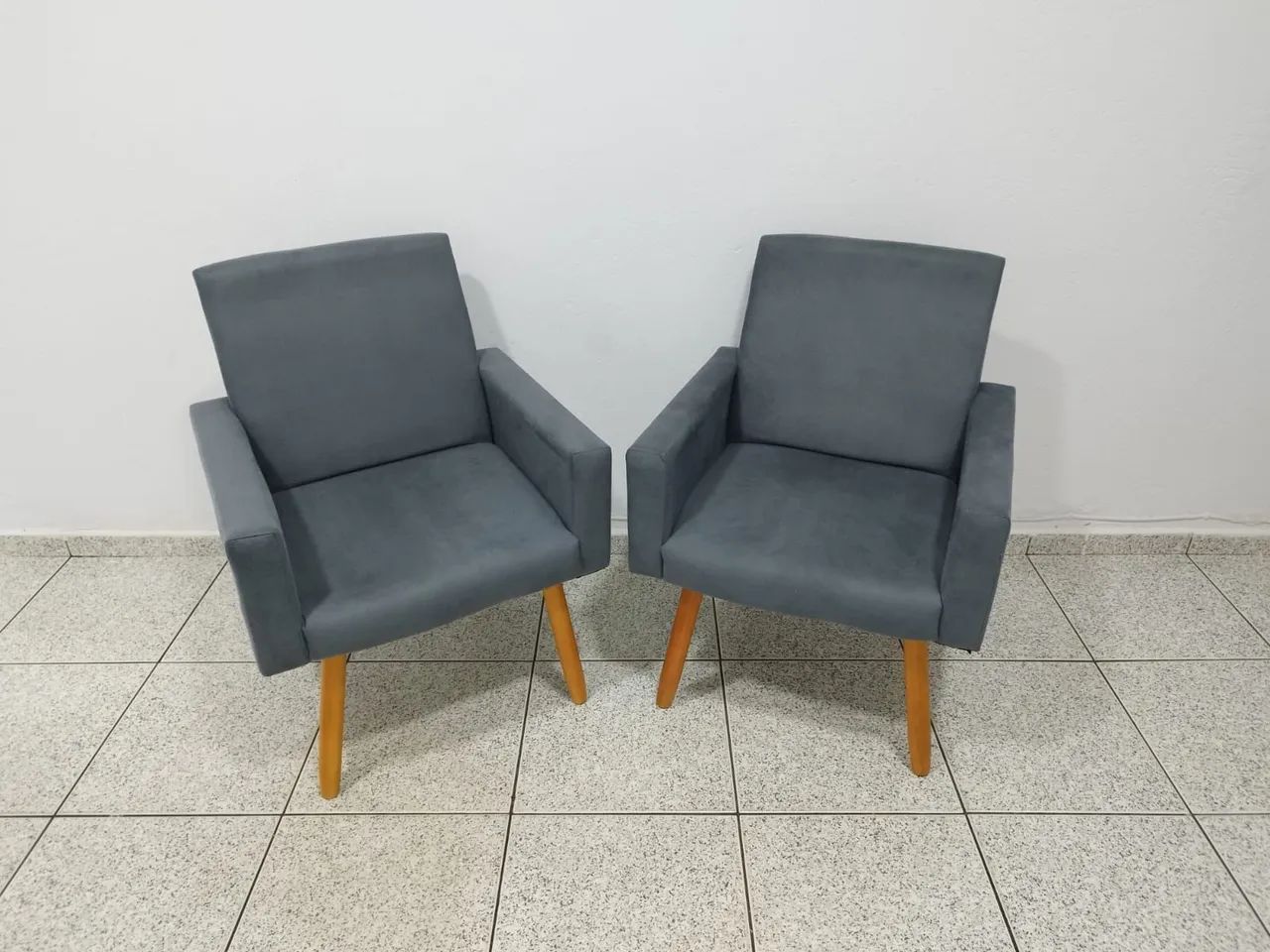 Duas poltronas novas - Foto 3