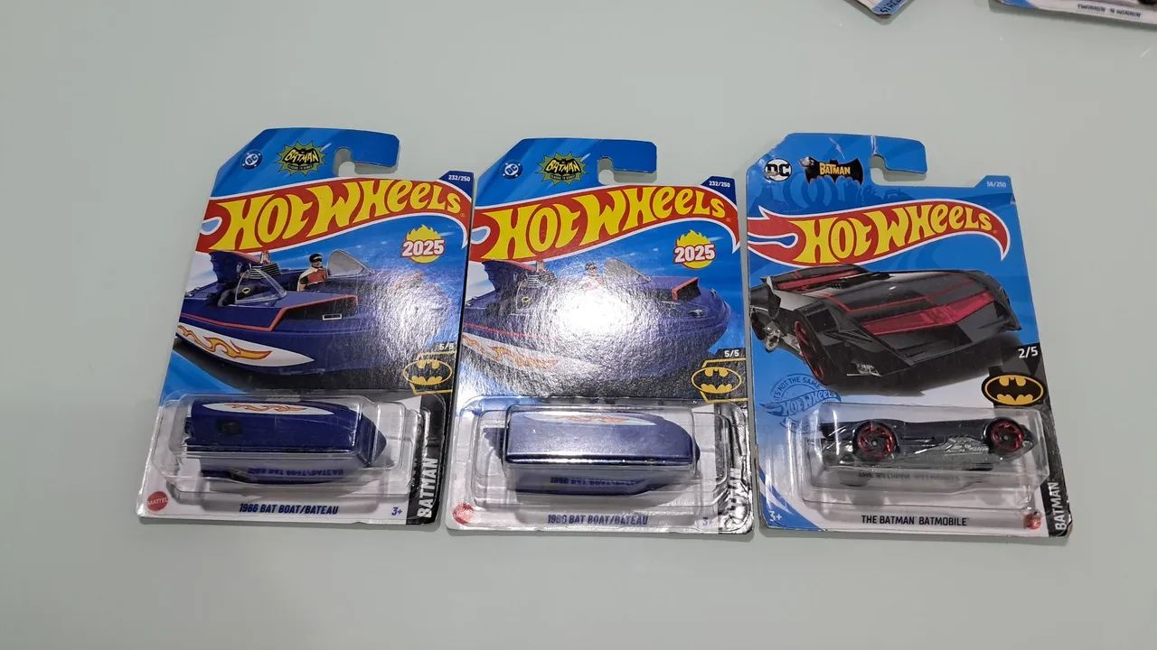 Lote de miniaturas Hot wheels  - Foto 2