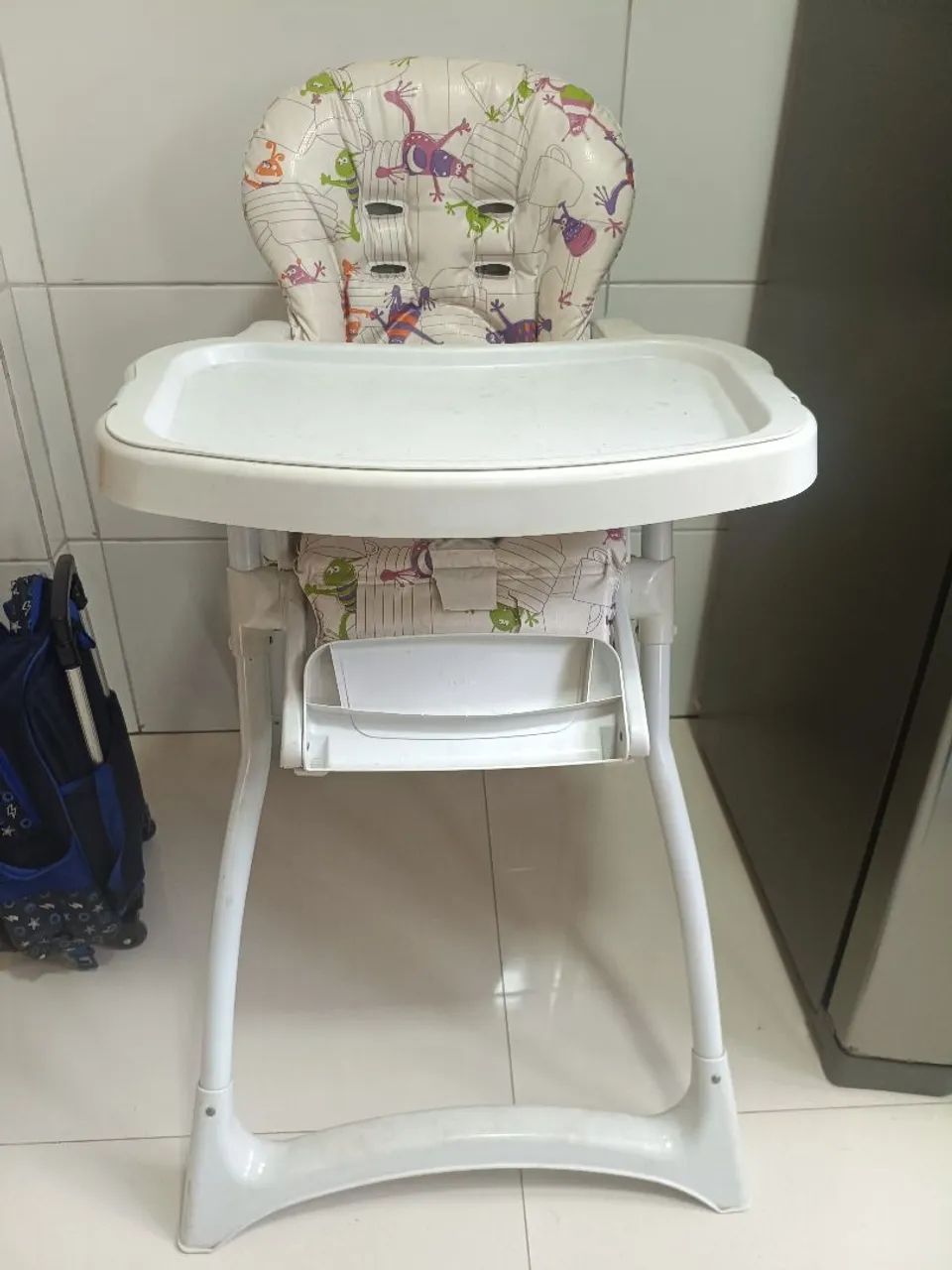 Cadeirinha de alimentação 