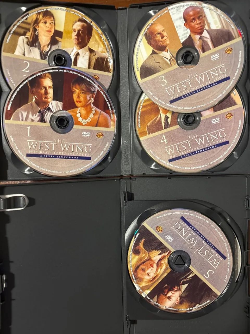 Box DVD The West Wing 6a temporada - CDs, DVDs etc - Sumaré