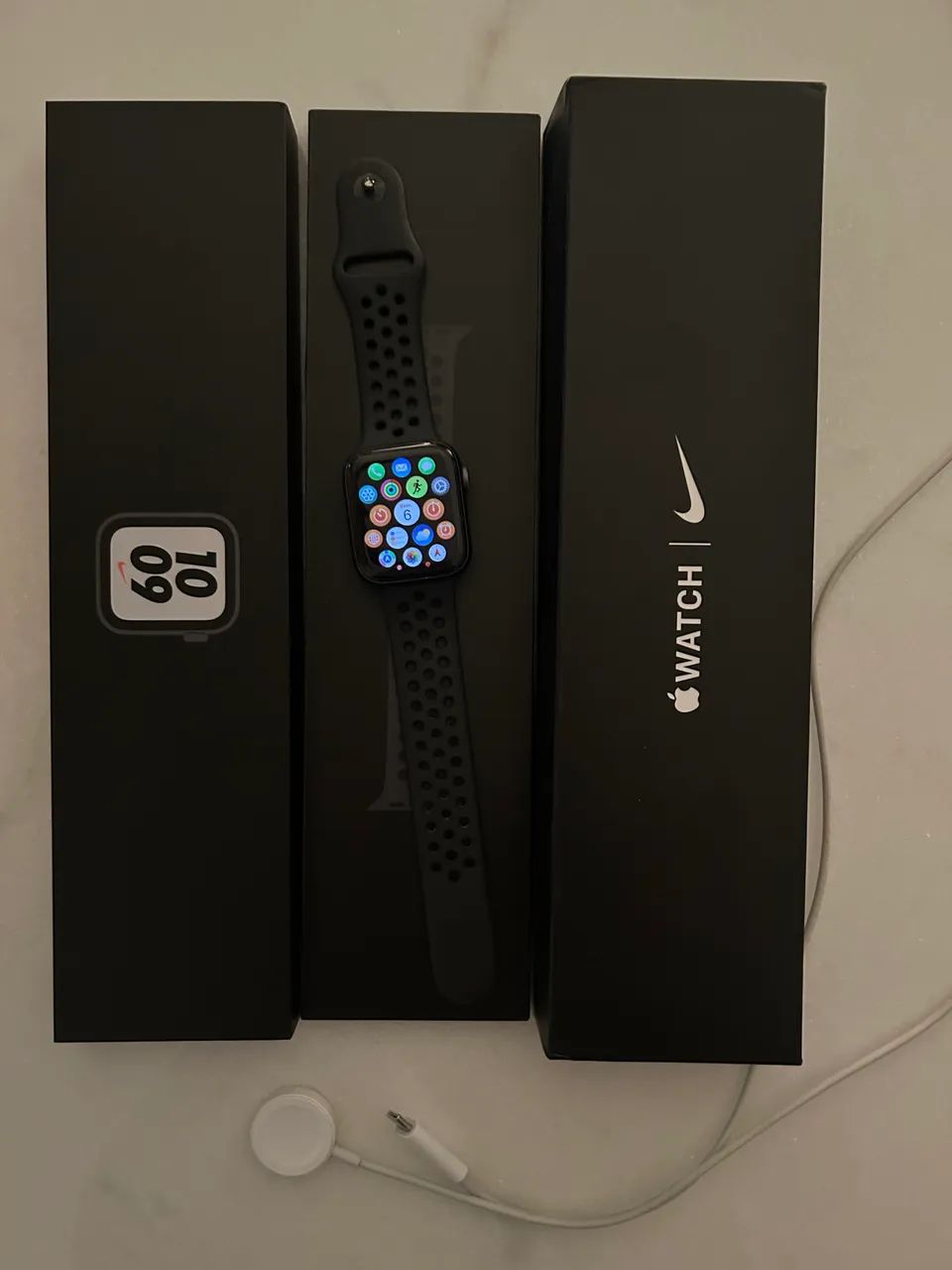 Apple Watch SE Nike 