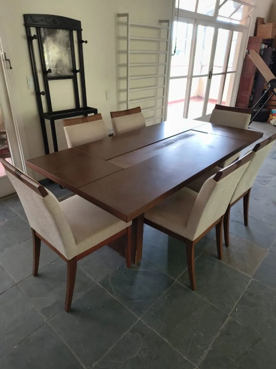 Mesa de Jantar retangular com 6 cadeiras
