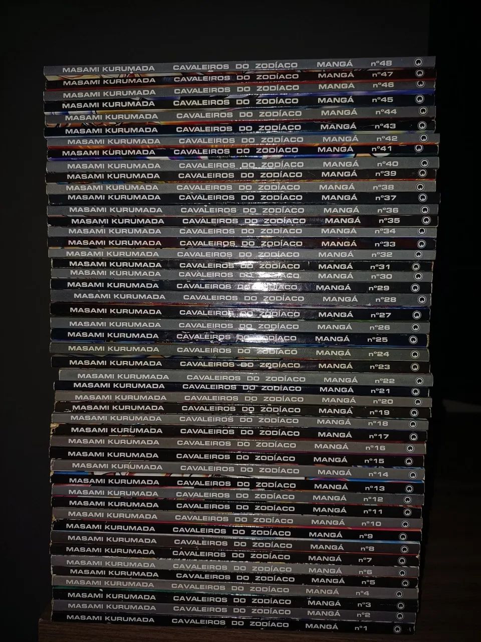 Manga Cavaleiros do zodiaco completo. Editora Conrad - Livros e
