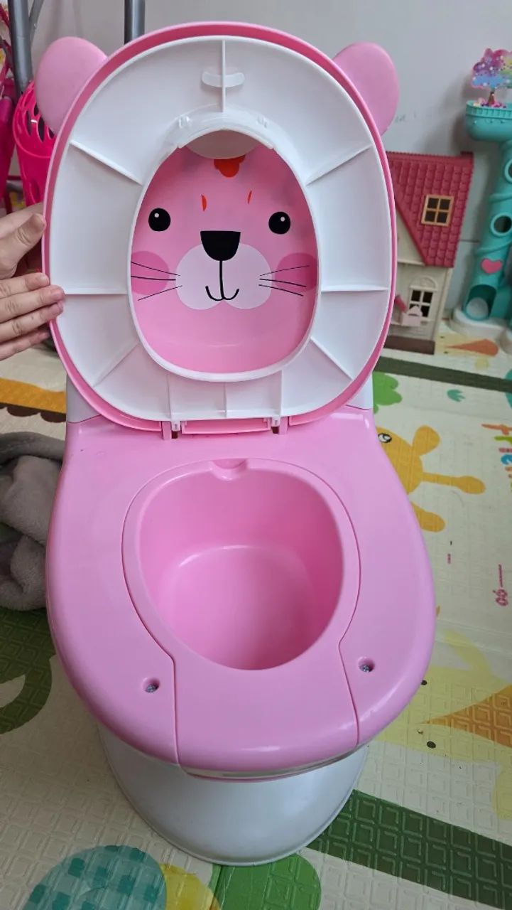 Troninho infantil com som - Foto 4