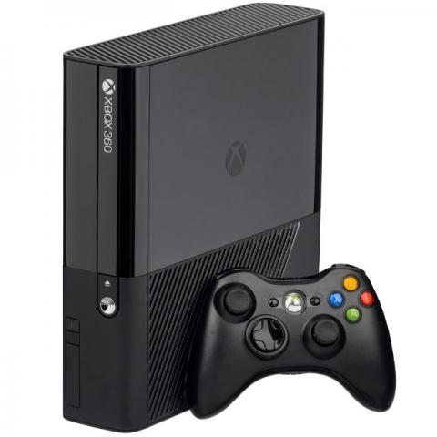 Xbox 360  garantia de 01 ano + jogos - Foto 6