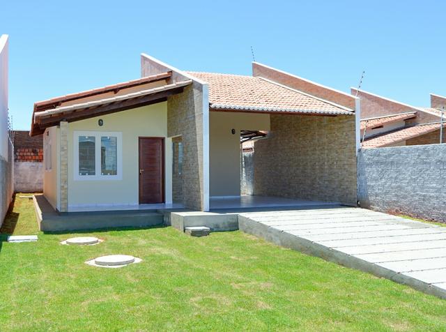 Casa TOP no Cidade das Rosas 1, lote de 300m2 e casa com 105m2, na entrada do loteamento - Foto 2