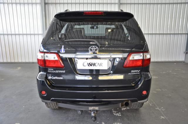 TOYOTA HILUX SW4 3.0 SRV 4X4 7 LUGARES 16V TURBO INTERCOOLER DIESEL 4P AUT 2010 - Foto 10