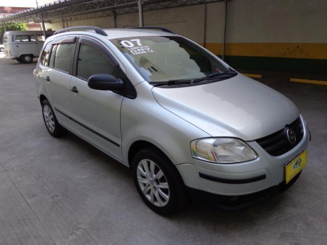 Vw - Volkswagen Spacefox 1.6 Trend Completa + GNV !! Carro Muito Novo !!