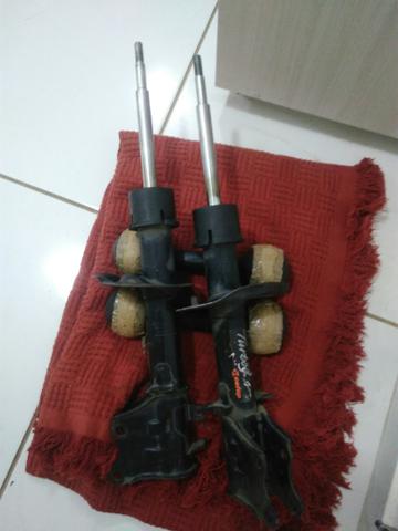 Amortecedor dianteiro usado Fiat Palio
