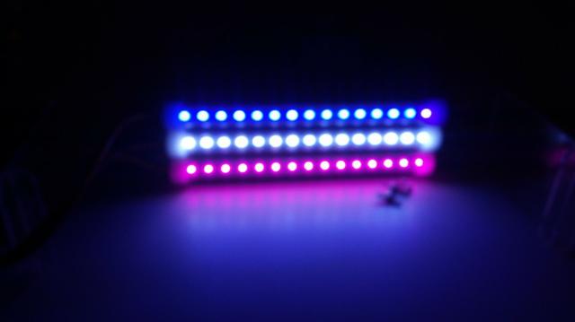 Luminária para Aquário (1 mês de uso)