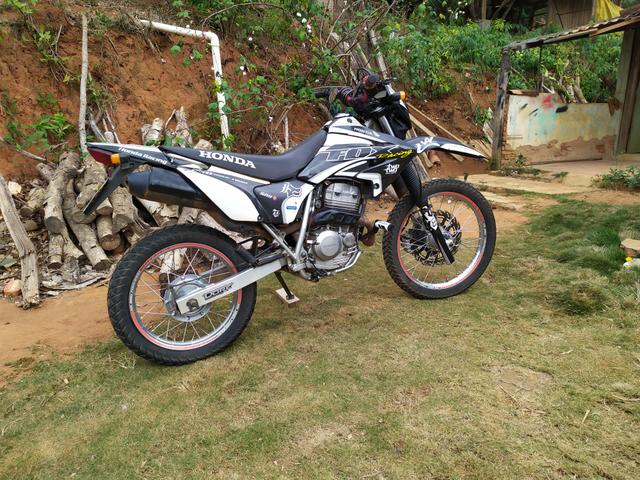 XR 250 Tornado 2006 preta - Foto 2