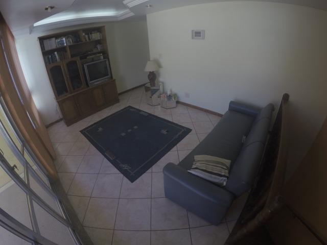 Vendo armário