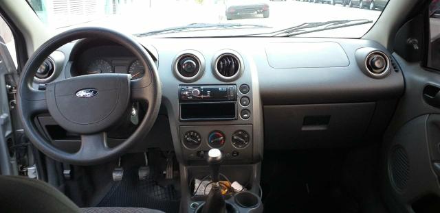 Ford Fiesta 1.6 completo - Foto 3
