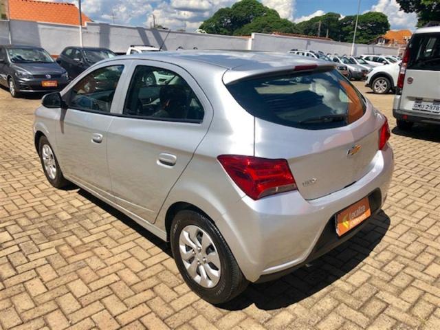 ONIX 2019/2019 1.0 MPFI LT 8V FLEX 4P MANUAL - Foto 4