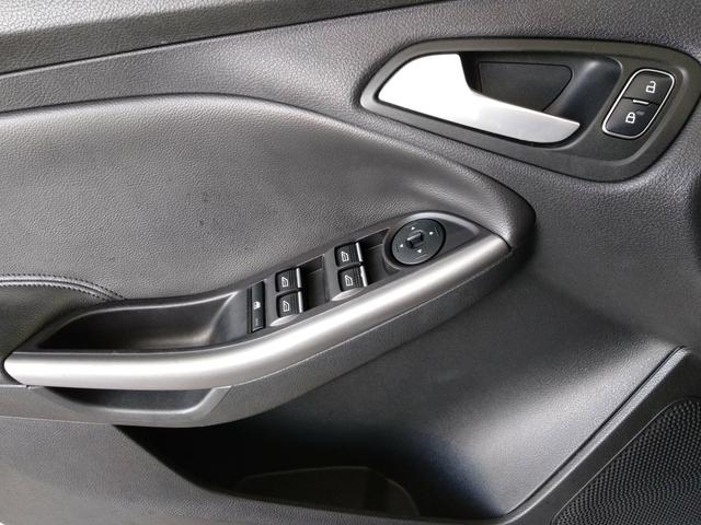 BAIXOU O PREÇO ! Ford Focus sedan se power shift 15/16 2.0 - Foto 7