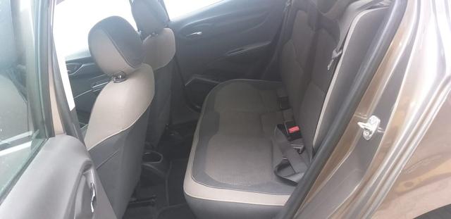 Prisma ltz 1.4 completo único dono 2014 - Foto 8