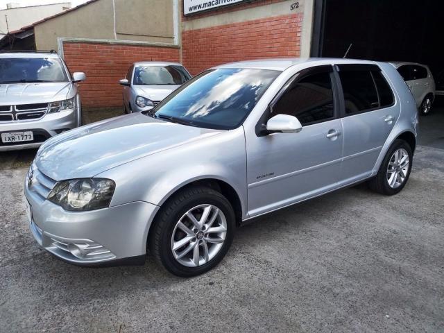Volkswagen Golf 1.6 SPORTILINE 4P