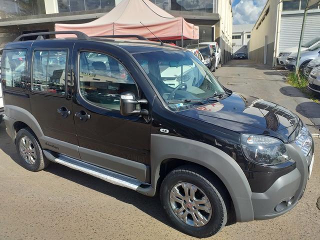 Doblo 1.8 Adventure Xingu 6 Lugares 2013/13 - Foto 3