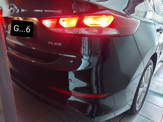 HYUNDAI ELANTRA 2017 44MIL KM GARANTIA DE FÁBRICA