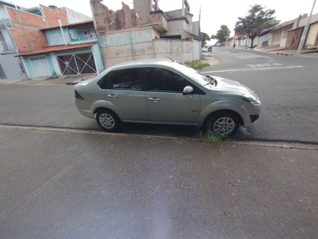 FESTA SED 1.6 4P FLEX