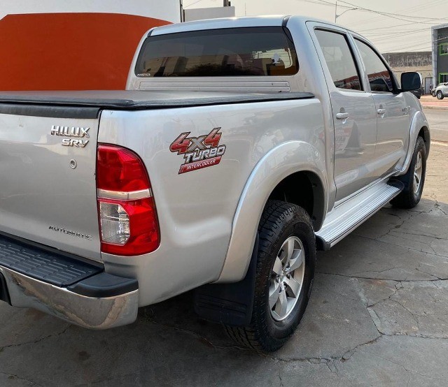 HILUX SRV 3.0 TURDO DIESEL 4X4 AUTOMATICA