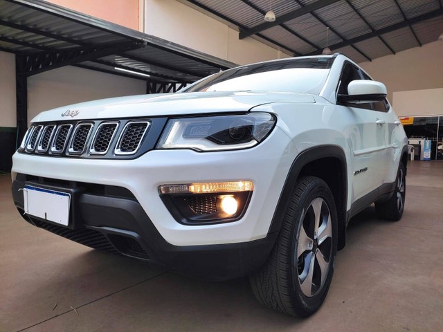 COMPASS 2018/2018 2.0 16V DIESEL LONGITUDE 4X4 AUTOMÁTICO