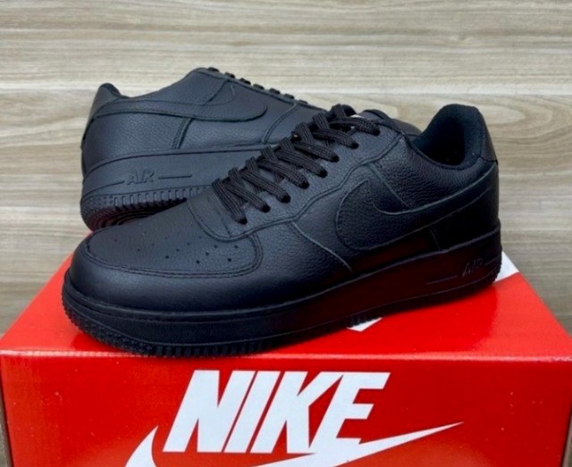 tenis nike preto couro