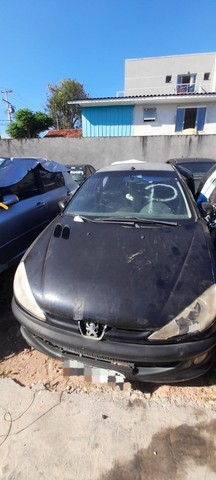 Sucata Peugeot 206 2005 Preto Disponível Para Retirada de Peças