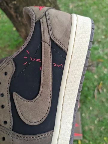 Air Jordan 1 Low X Travis Scott 'Dark Mocha' - Foto 2