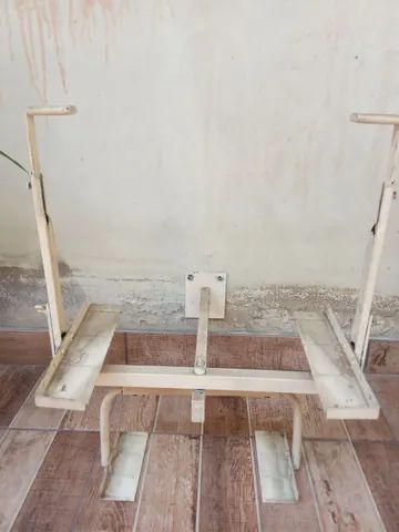 Suporte rack de parede para tvs de tubo de 14 à 20 polegadas.Aceito cartão!!!