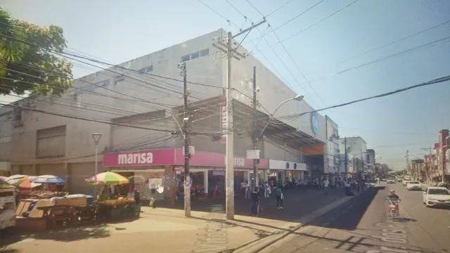 Ponto comercial/Loja/Box para venda com 540 metros quadrados em Centro - Feira de Santana 