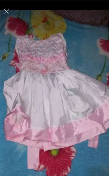Vende se vestidos infantil - Foto 3