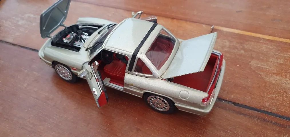 Alfa Romeo Spider 1992 - Jouef Evolution 1/18 - Foto 5