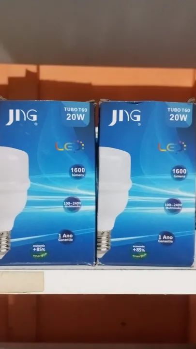 Lâmpada 20W luz branca cada - Foto 2