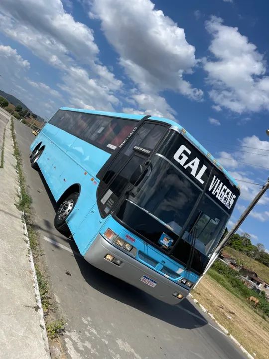 Ônibus semi leito 