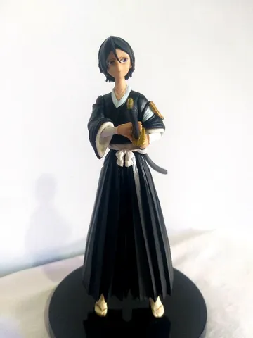 Action figure Rukia Kuchiki - Coleção Bleach Solid and Souls na caixa