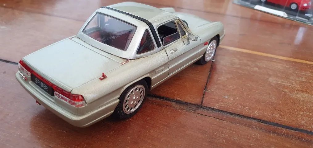 Alfa Romeo Spider 1992 - Jouef Evolution 1/18 - Foto 4