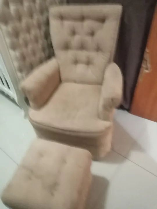 Poltrona de balanço com puf - Foto 2