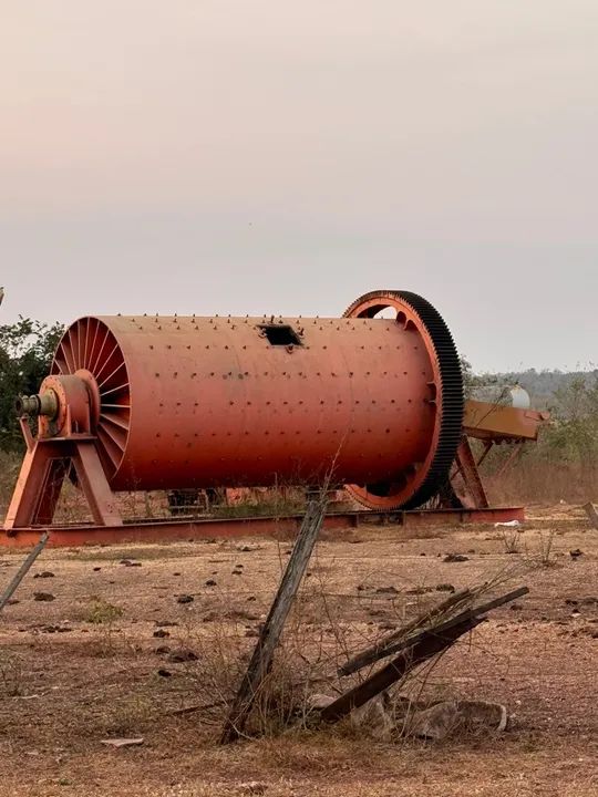 Moinho de bola com motor completo  aceito oferta