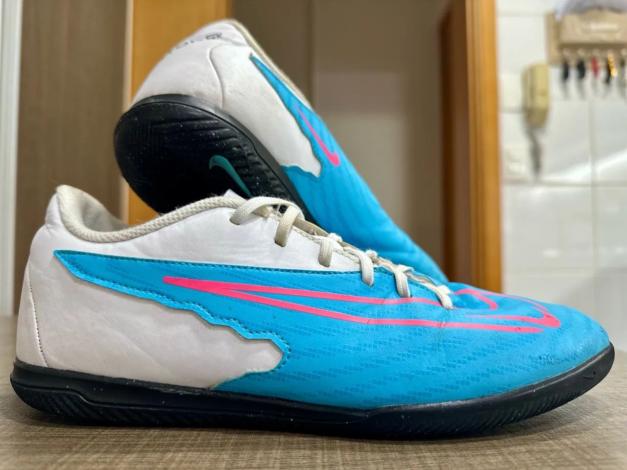 Tênis (chuteira) de futsal Nike