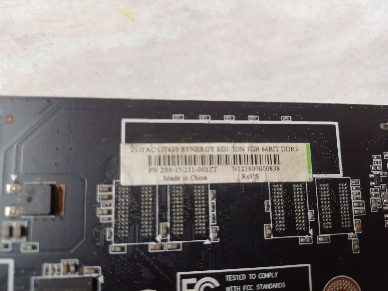 Placa de video zotac 1GB,64 bits ,DDR3 - Foto 4