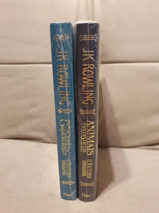 Los Crímenes de Grindelwald 洋書 まとめ売り Livro Animais Fantásticos: Os Crimes De Grindelwald - Rocco