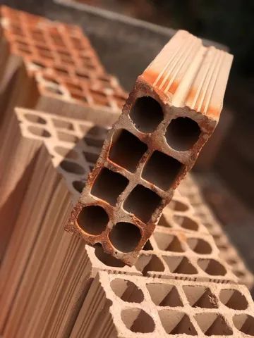 Tijolo maciço, lajota ( furado) / chácara64330308893826120