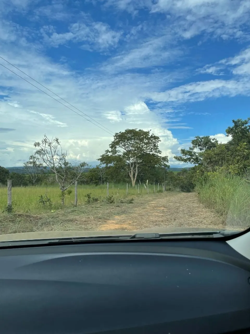 TROCO OU VENDO. Oportunidade Única! Terreno de 1.800m2. Próximo à Formosa/GO!