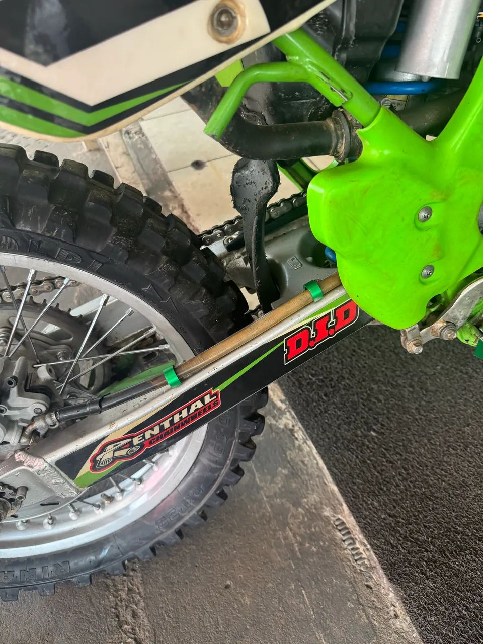 KDX 220 ANO 1996 