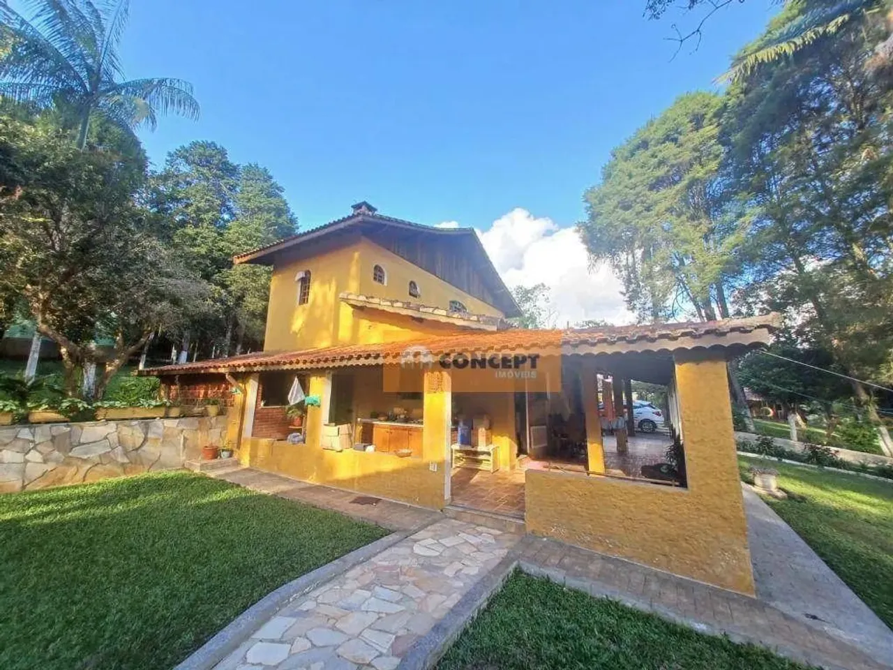 Chácara com 3 dormitórios para alugar, 15000 m² por R$ 8.480,00/mês - Jardim do Lago - Suz