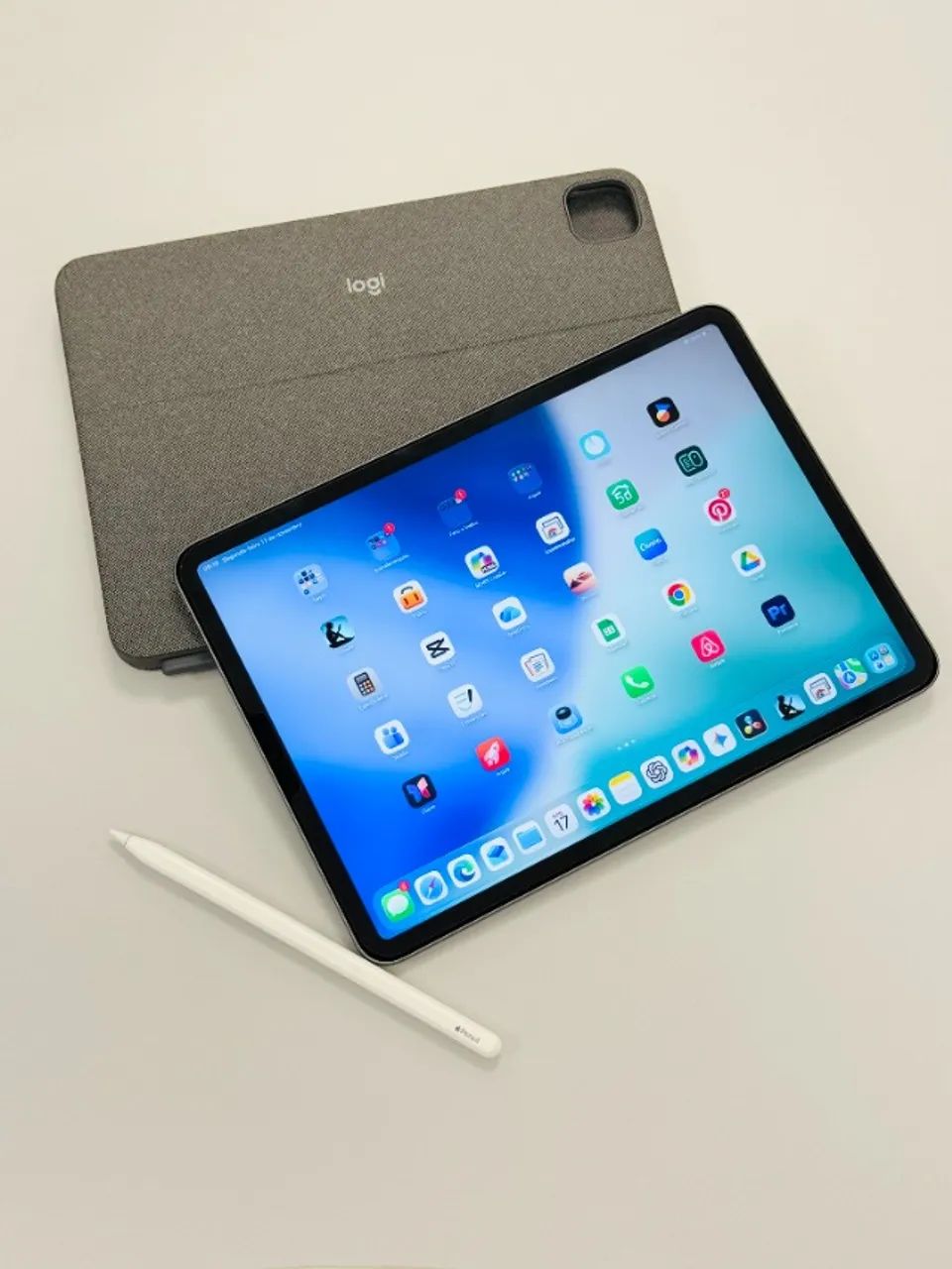 OPORTUNIDADE! iPad Pro M1 Kit Completo (Pencil + Combo Touch) - R