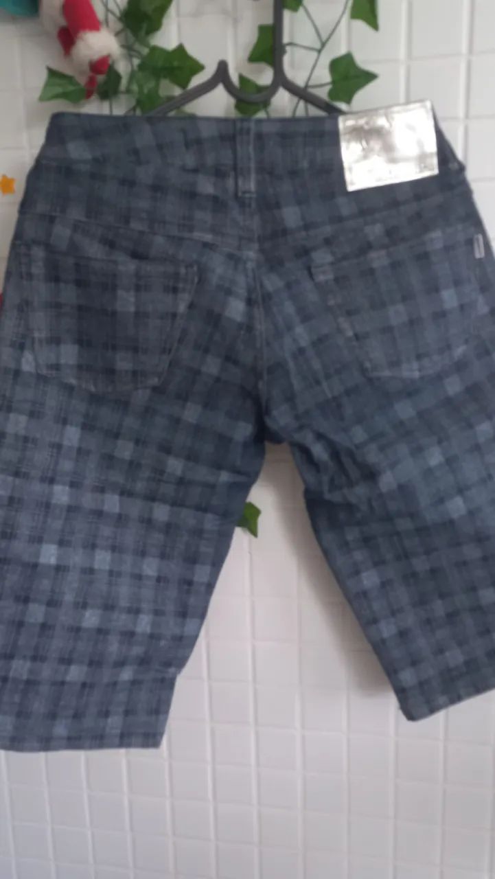 Bermuda jeans com elastano tam. 40 - Foto 4