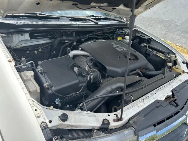 Mitsubishi L 200 Triton HPE 3.2 T Diesel 2015 - Foto 3