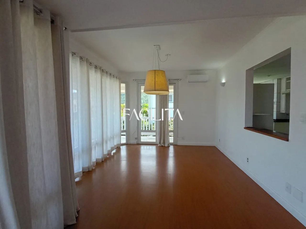 Casa com 4 quartos no bairro da Lagoa da Conceição, Florianópolis. - Foto 5